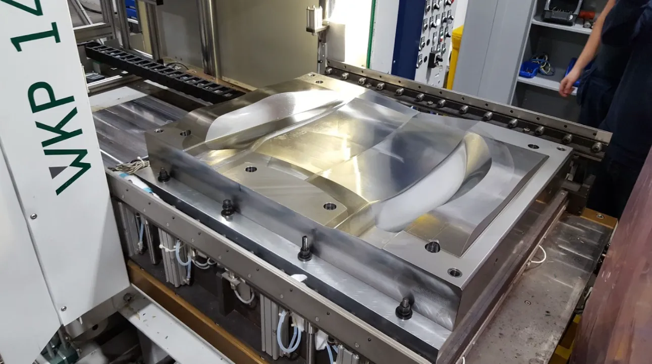 Class A Hood Hot Compression Mould Tool